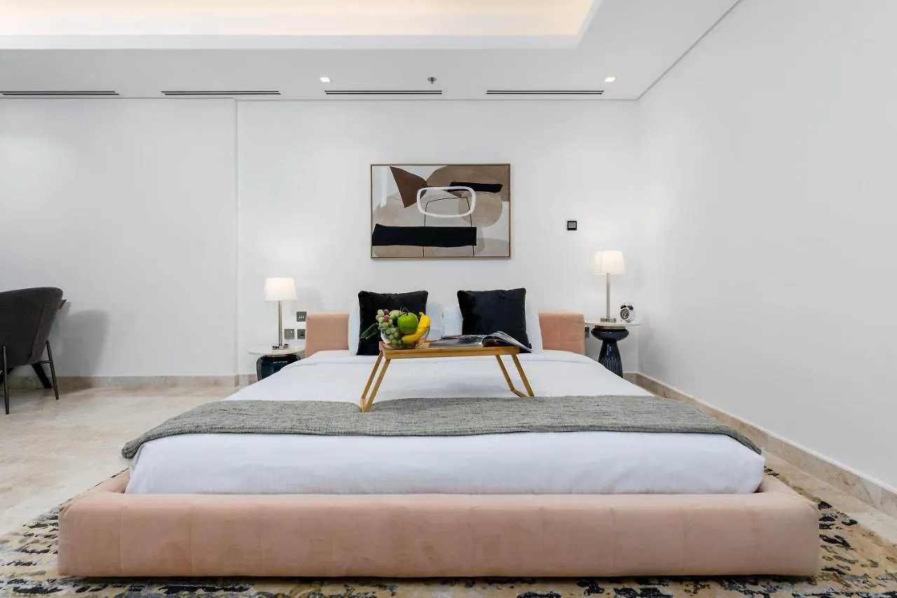 Maison Privee - Exquisite Duplex With Private Patio & Loft Living Ντουμπάι Διαμέρισμα