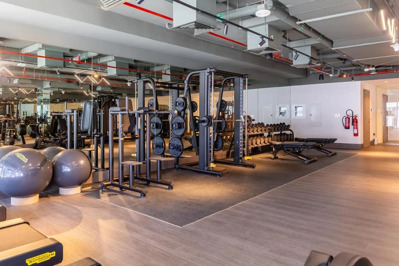 Maison Privee - Exquisite Duplex With Private Patio & Loft Living Dubai