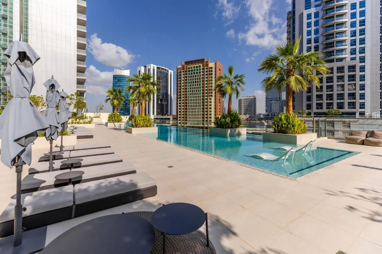 Maison Privee - Exquisite Duplex With Private Patio & Loft Living United Arab Emirates